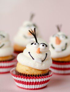 Frozen-Olaf-Snowman-Cupcakes
