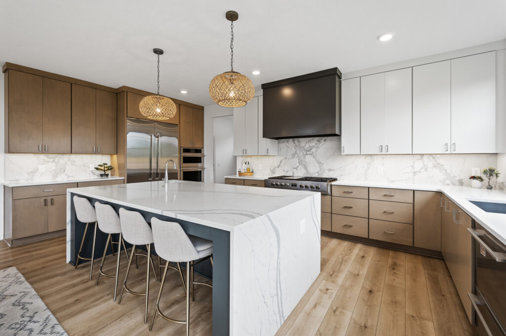 21 9648 8th32 mls