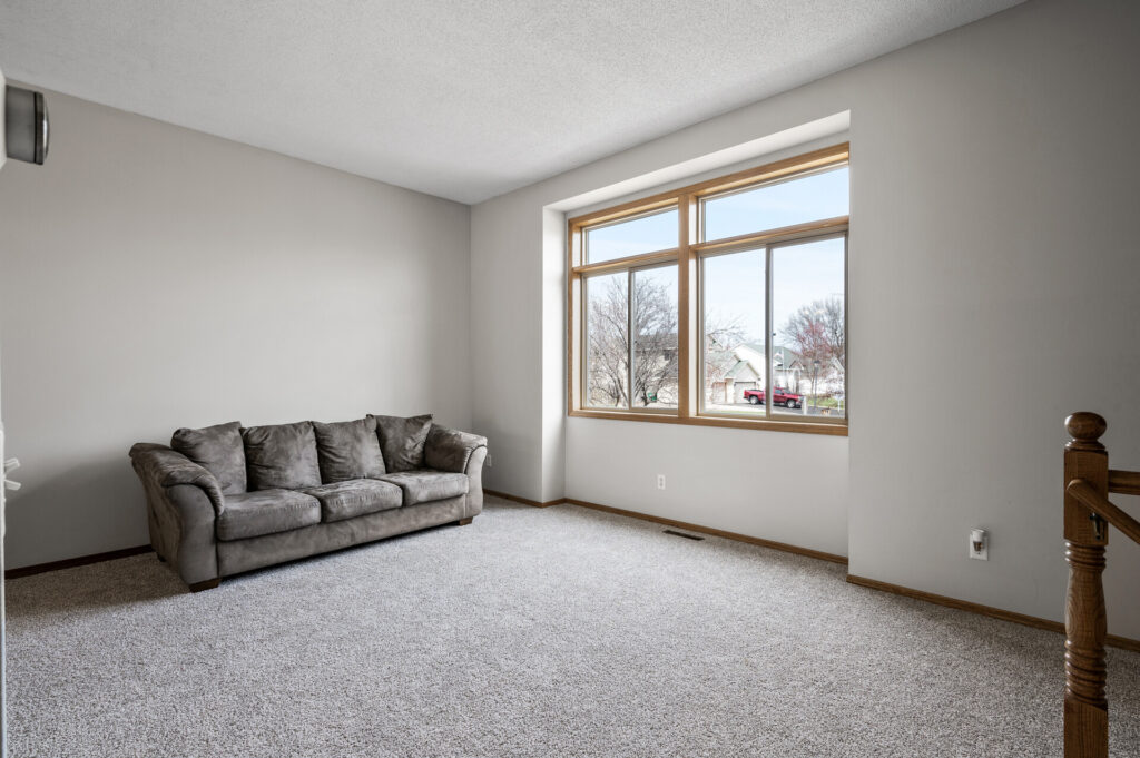 05 15294 Avocet St NW5 mls