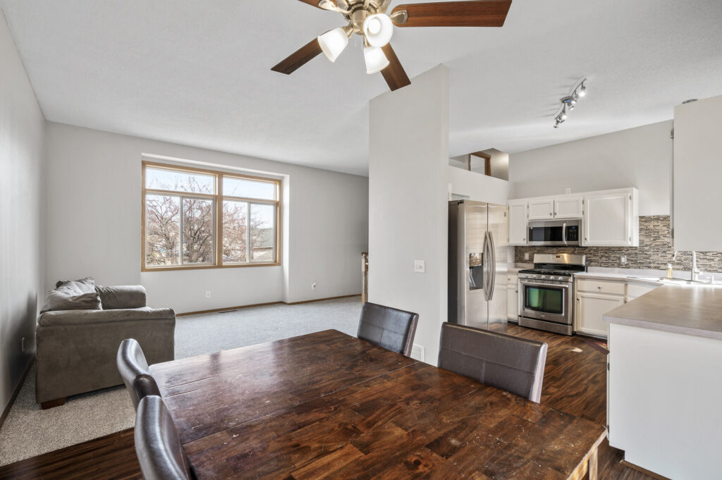 10 15294 Avocet St NW10 mls