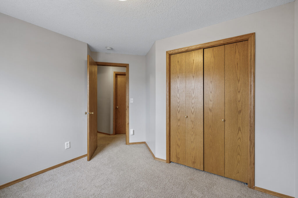 26 15294 Avocet St NW25 mls
