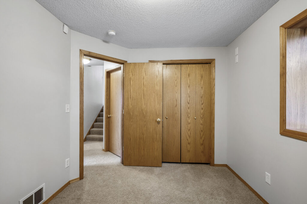 29 15294 Avocet St NW27 mls