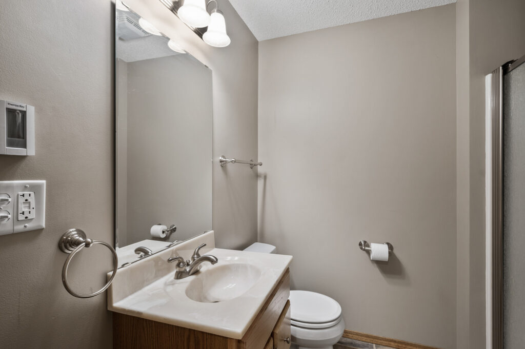 32 15294 Avocet St NW30 mls