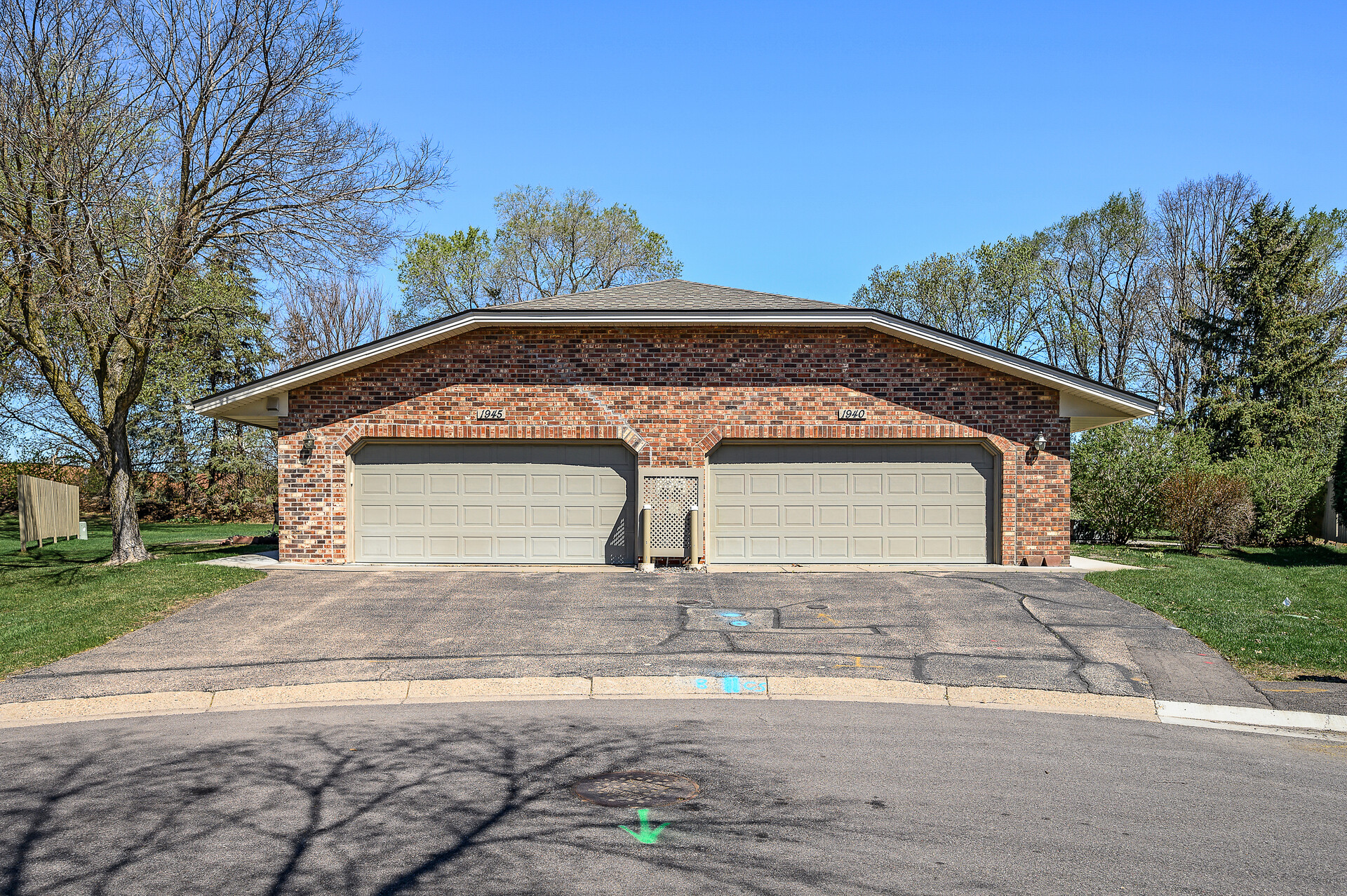 35 1940 Harbor3 mls