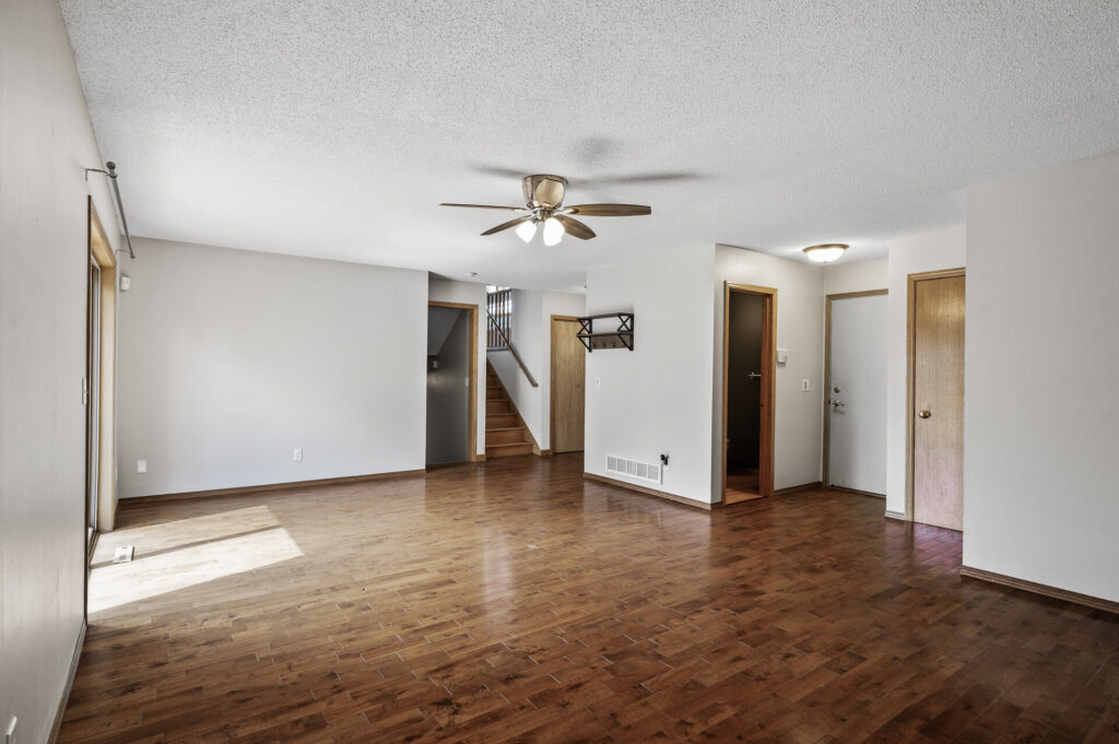 37 15294 Avocet St NW35 mls