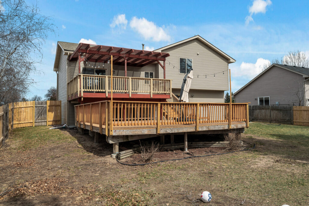 43 15294 Avocet St NW40 mls