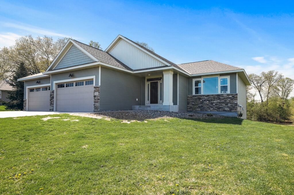 02 12111 282nd2 mls