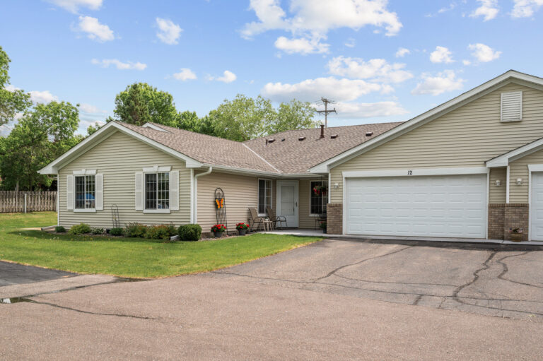 12 3rd St NW, Saint Michael 1 02 12 3rd St NW2 mls