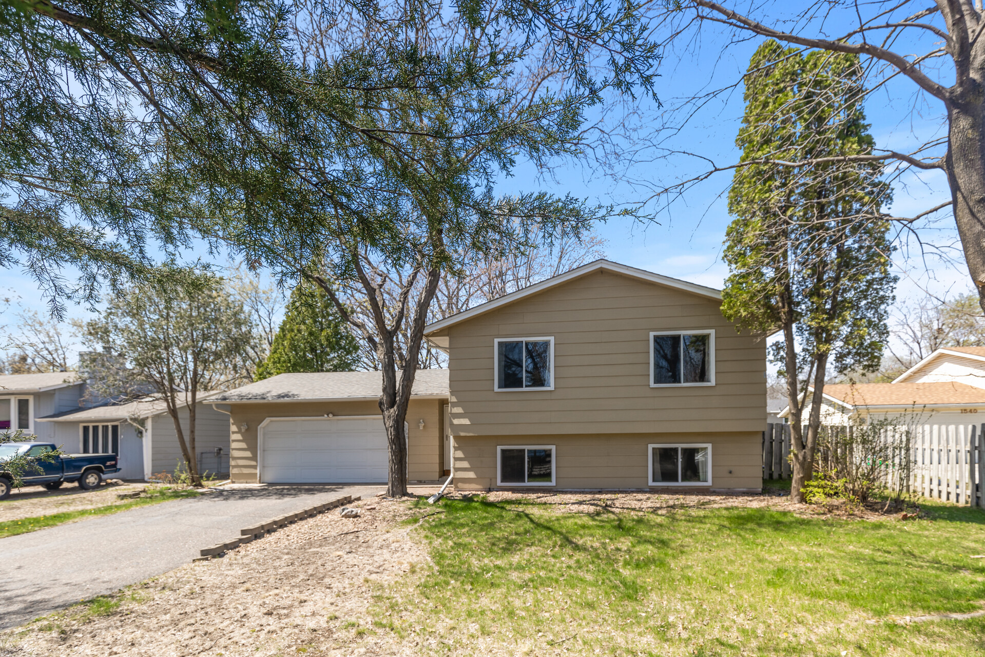 03 1548 76th3 mls