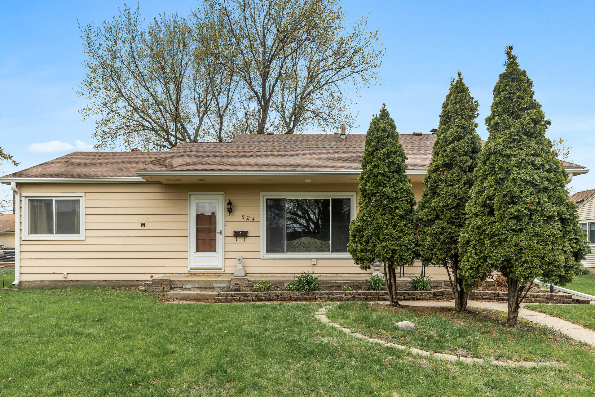 04 624 1st4 mls