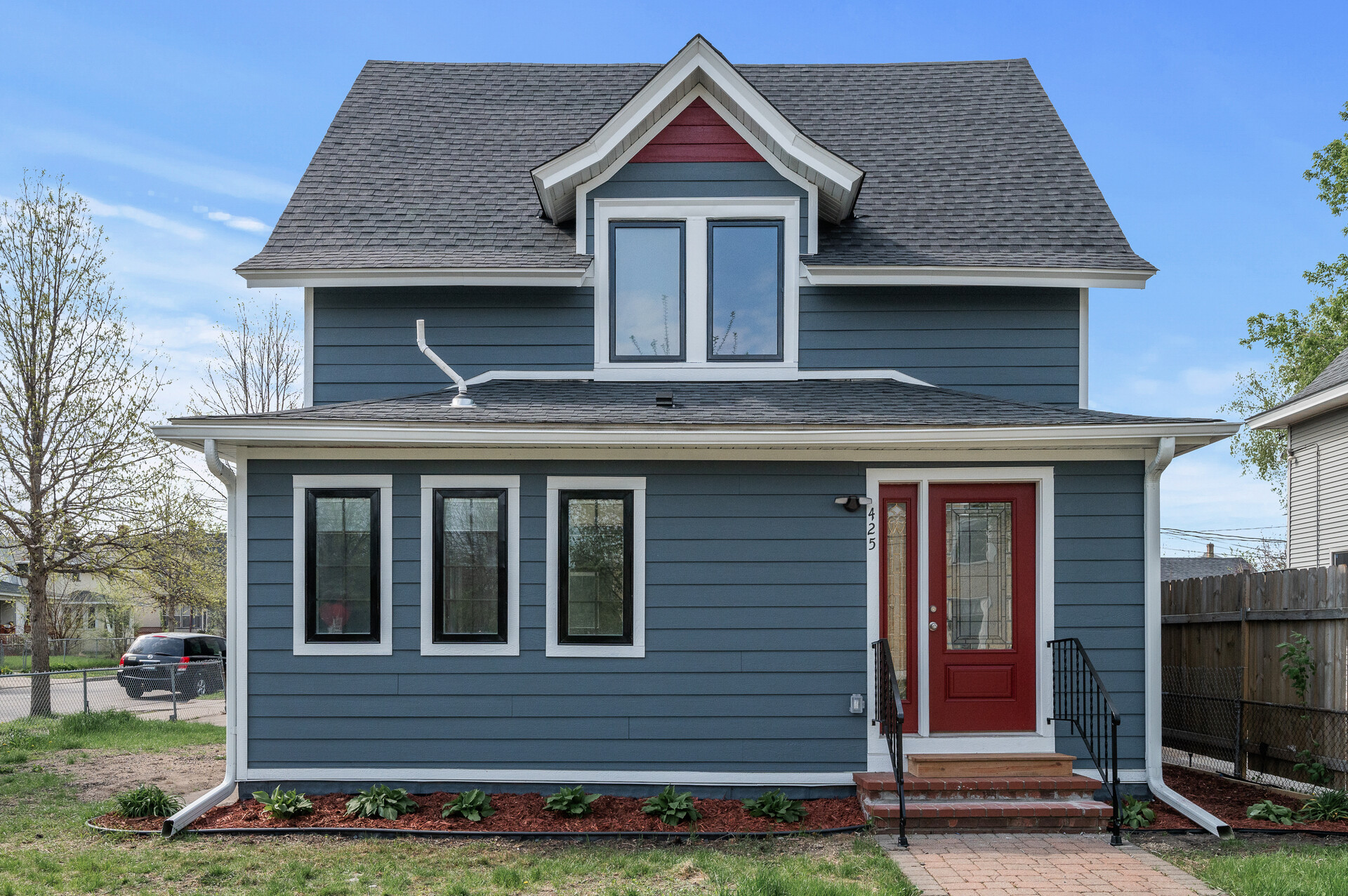 05 425 E 36th St5 mls