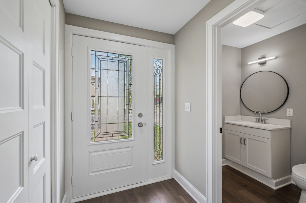 06 425 E 36th St6 mls