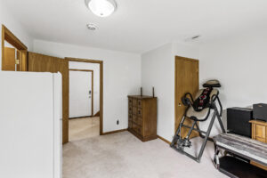 11_1980_Downing_Ave11_mls