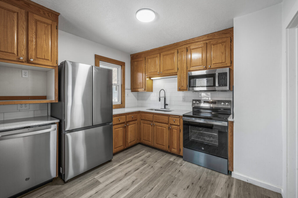 11 401 Saratoga15 mls