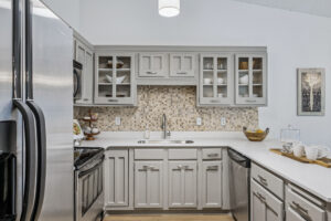 12_135_W_Eagle_Lake_Dr11_mls