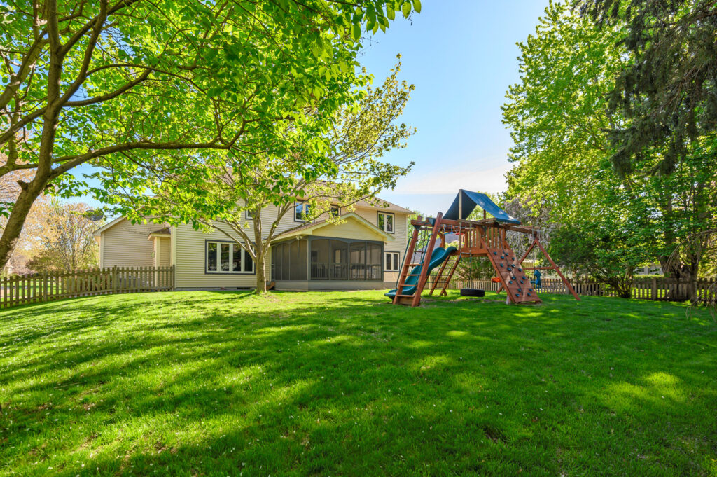 15 165 Cottonwood15 mls