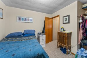 18 - 310 Holmes Ave