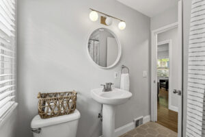 21_2837_Brunswick_Ave_S21_mls