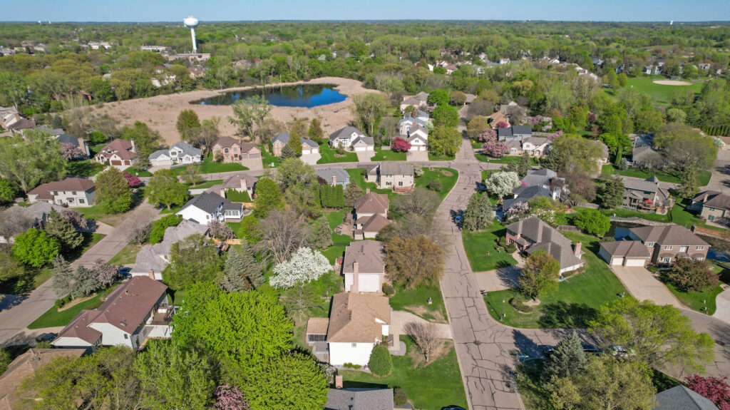 24 165 Cottonwood24 mls