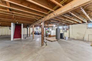 30 - 310 Holmes Ave