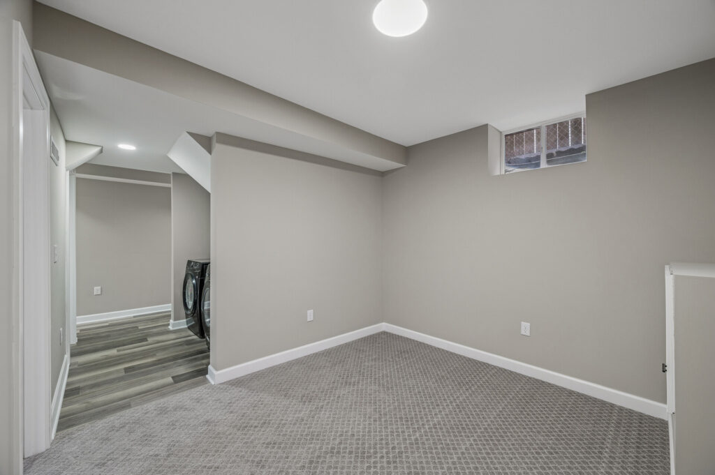 32 425 E 36th St29 mls