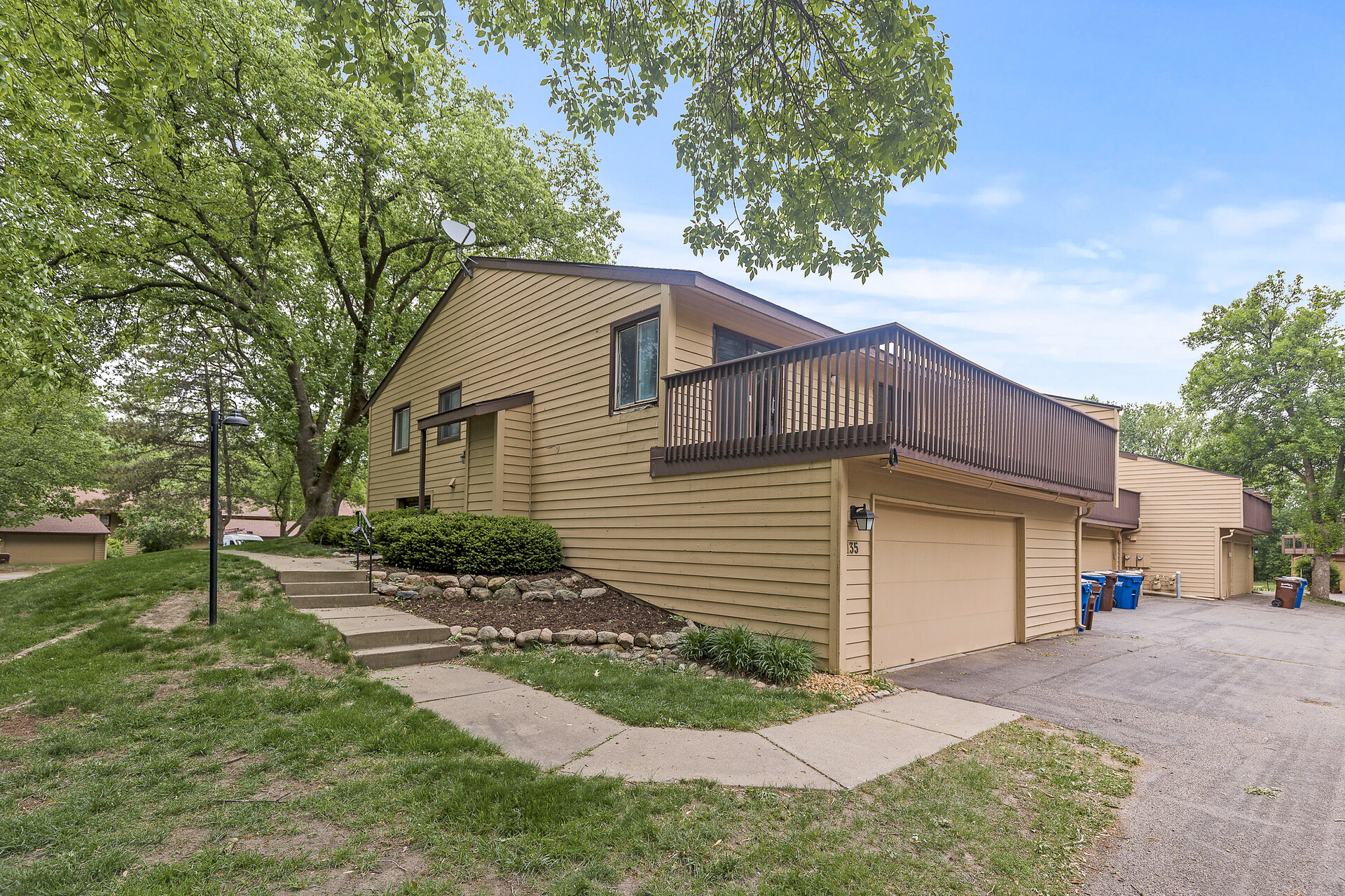 42 135 Eagle Lake1 1 mls