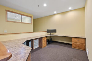 54_18200_45th49_mls