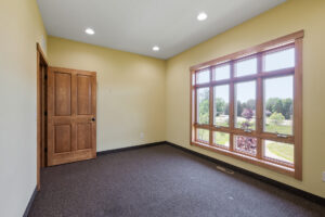 73_18200_45th64_mls