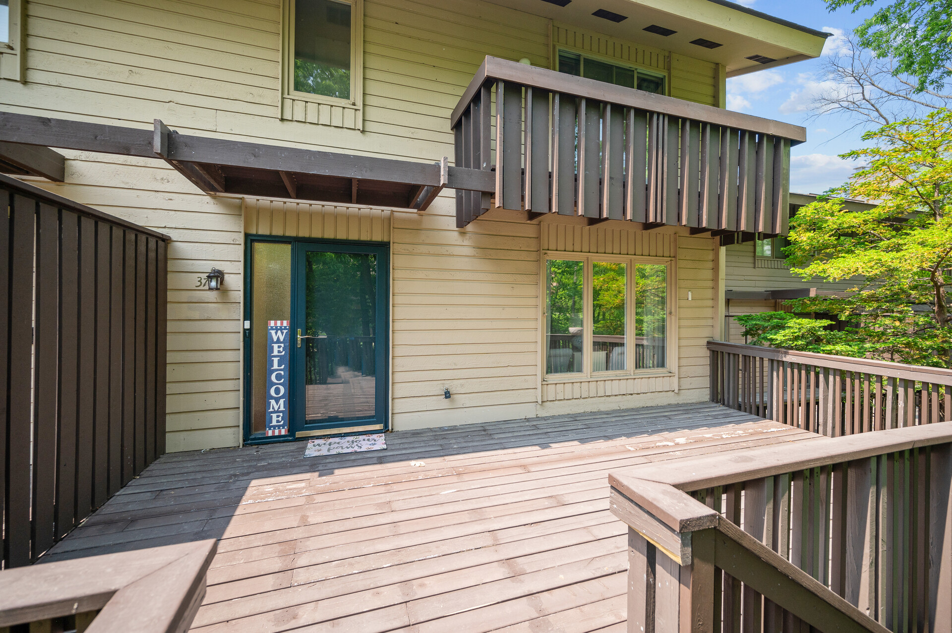 01 37 Birnamwood Dr4 mls 1