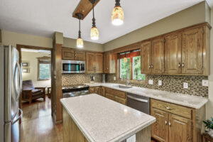 16_19402_Carson_Circle_NW16_mls
