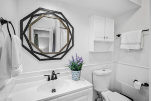 24_37_Birnamwood_Dr27_mls