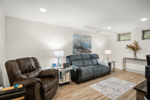 37_37_Birnamwood_Dr40_mls